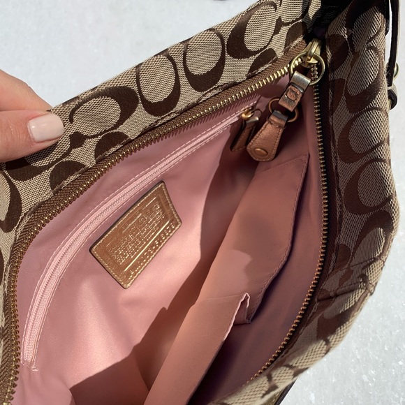 Authentic Vintage Coach Purse - Picture 3 of 4